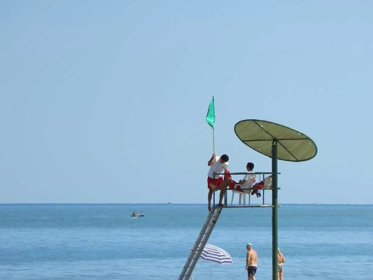Casa Cerca Del Mar Con Piscina Privada, Ac Opcional, Wifi Gratis, Admite Mascotas, Playa Para Perros - Es-184-14 Riumar Spain